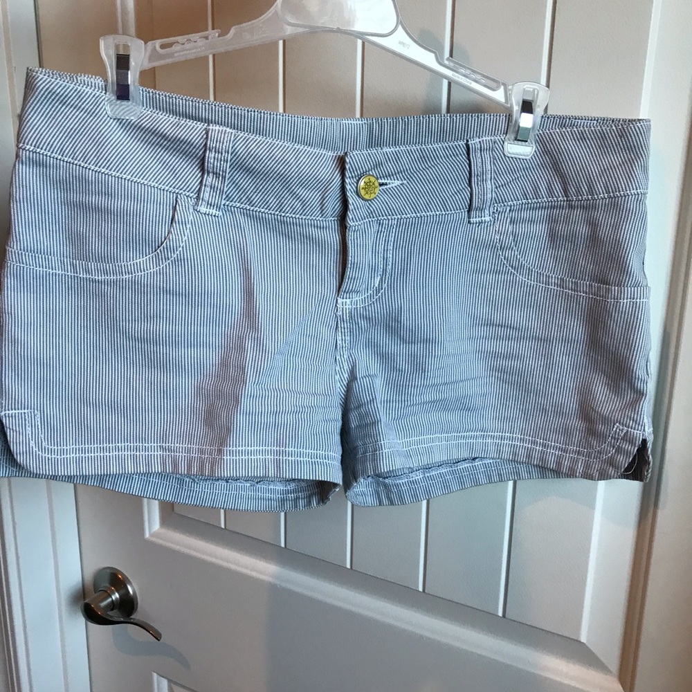 Get Lost Striped Denim Shorts 7